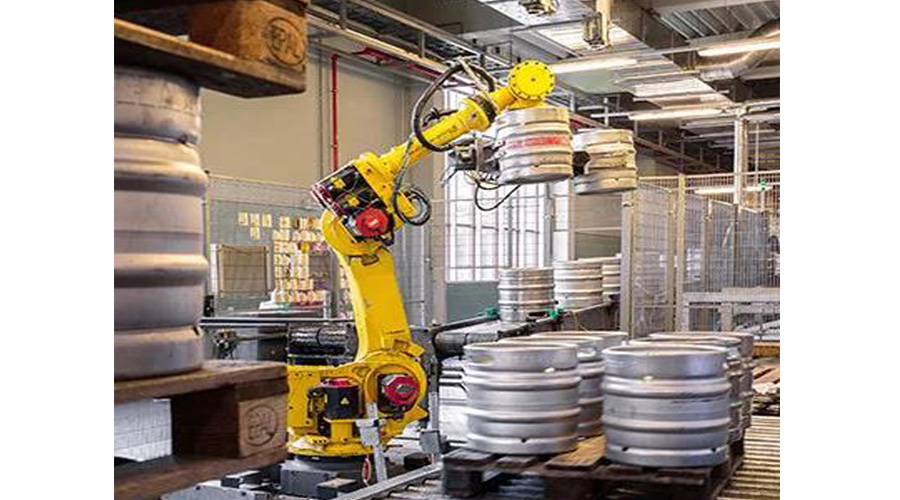 比利时啤酒厂的搬运机器人都干这些事