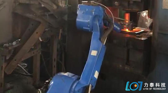 锻造工业机器人 (13)