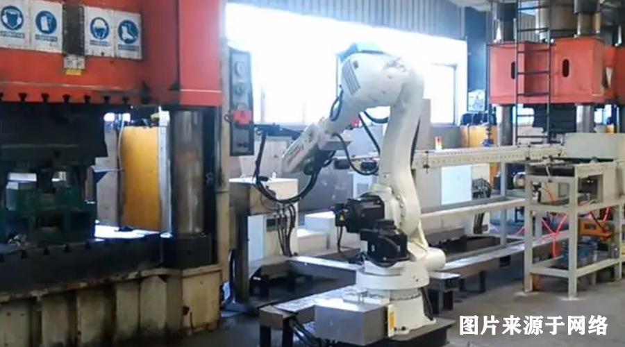 锻造机器人在锻造自动化生产线中的应用