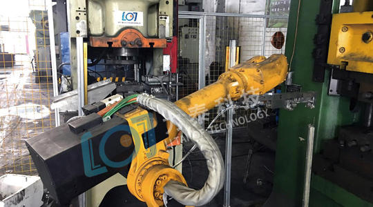 锻造机器人自动化生产线保障生产线稳定运行